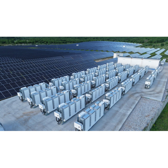 Onduleur réseau hybride C&I - SigenStack Onduleur réseau hybride C&I - SigenStack